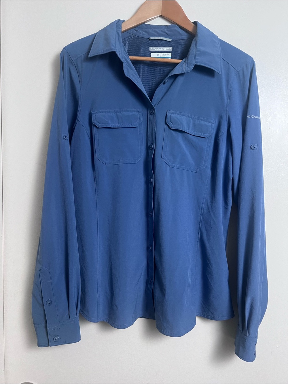Columbia Omni-Shade Womens Large Blue Vented Hiking Shirt Roll Tab Long Sleeve